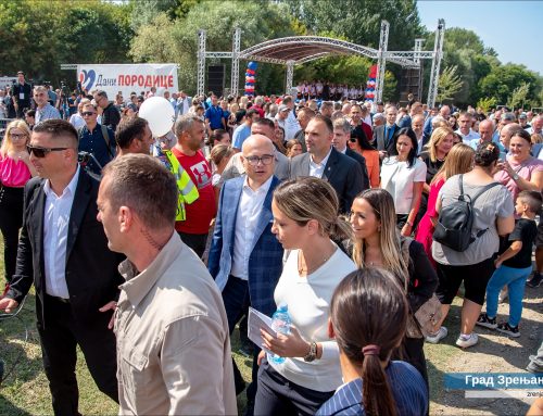 Vučević i Salapura otvorili Dane porodice u Perlezu